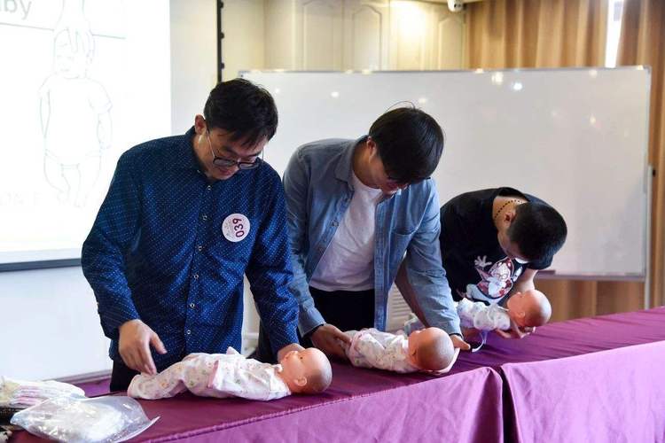 供卵试管代怀中心(供卵试管代怀中心:孕育新生命的温暖之家)